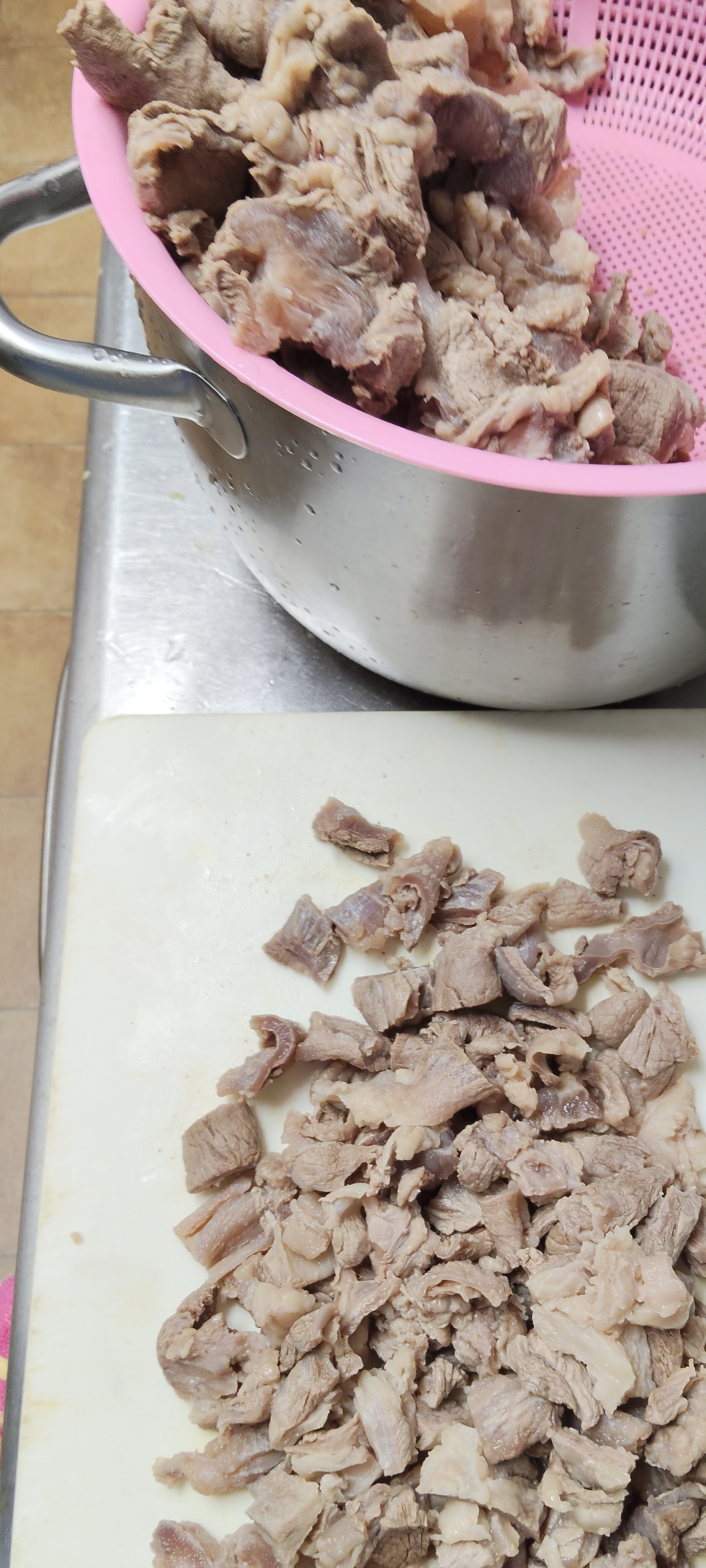 牛すじ肉