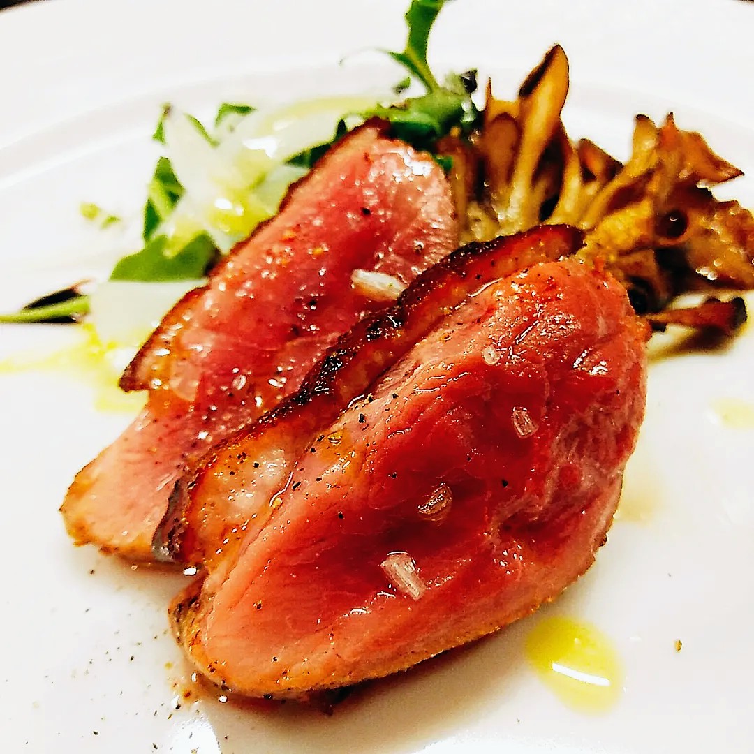 豊橋産「あいち鴨」胸肉のロースト