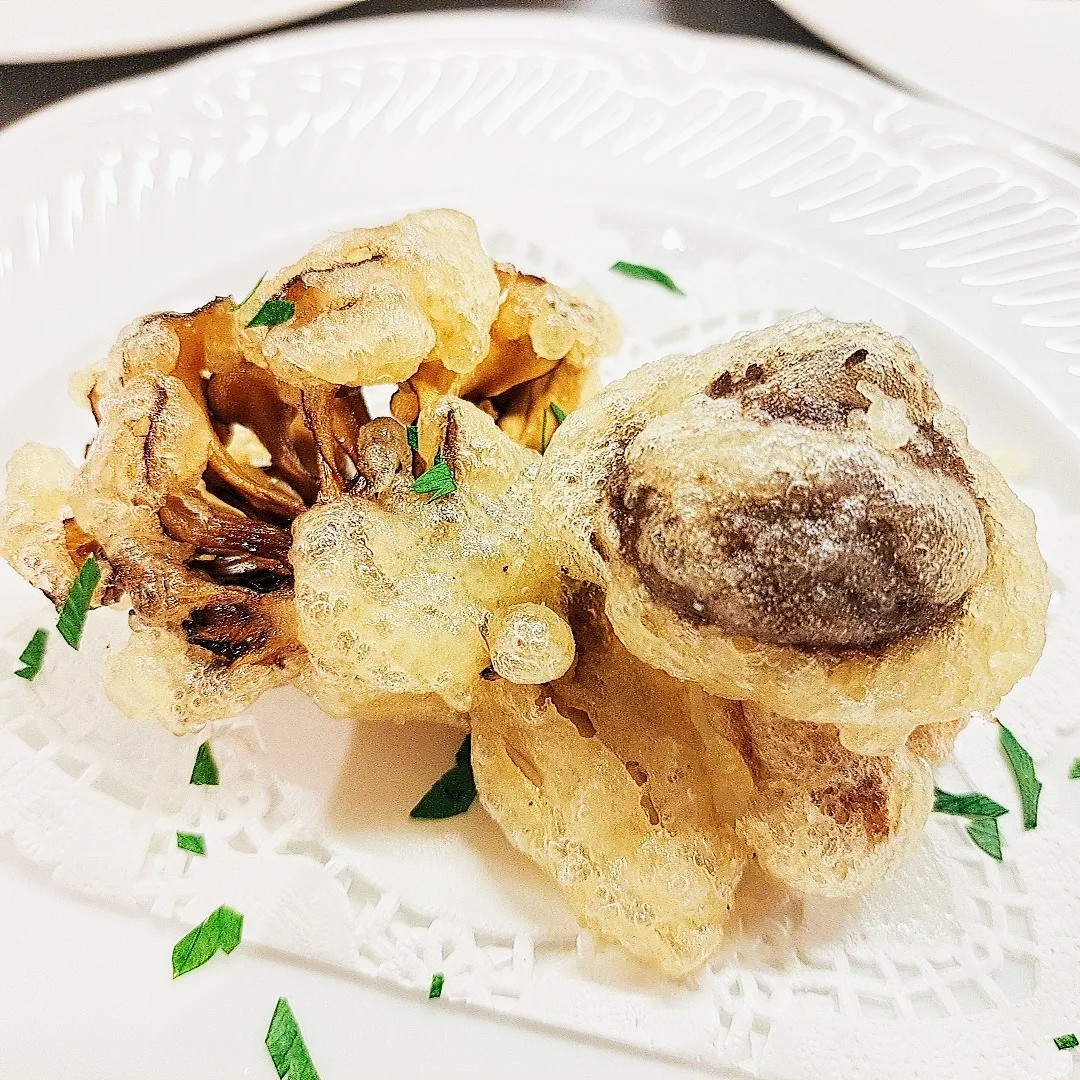 岡崎産「松太郎」(松茸×椎茸)と九頭竜舞茸のフリット