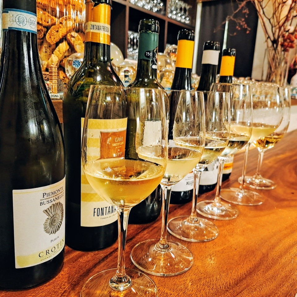 白ワイン6種類飲み比べ