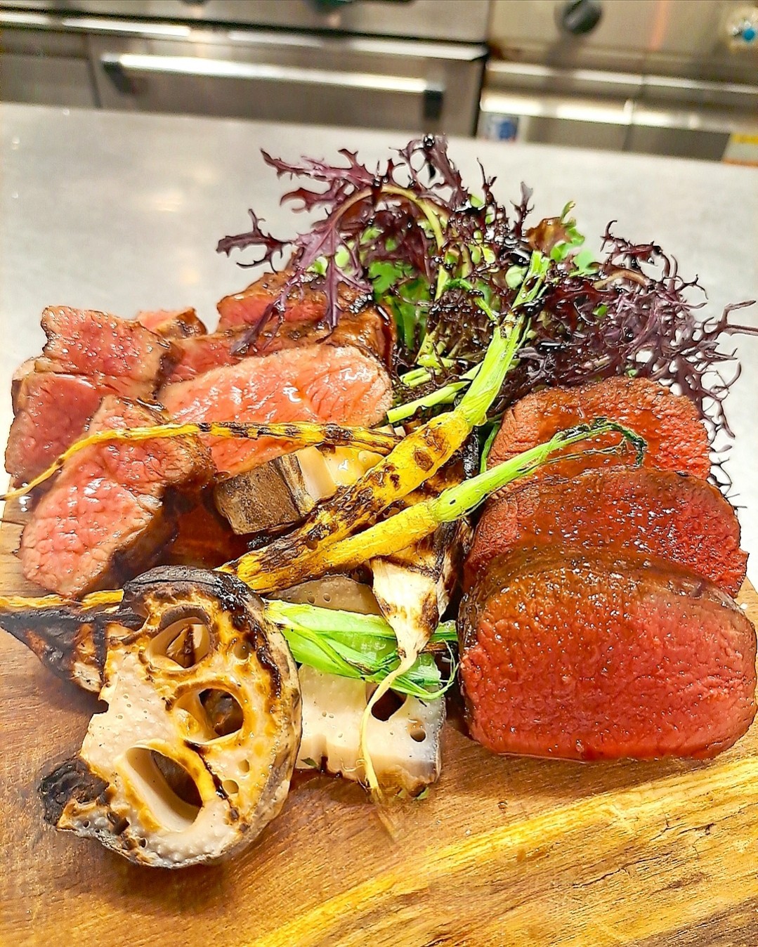 お肉の盛り合わせ