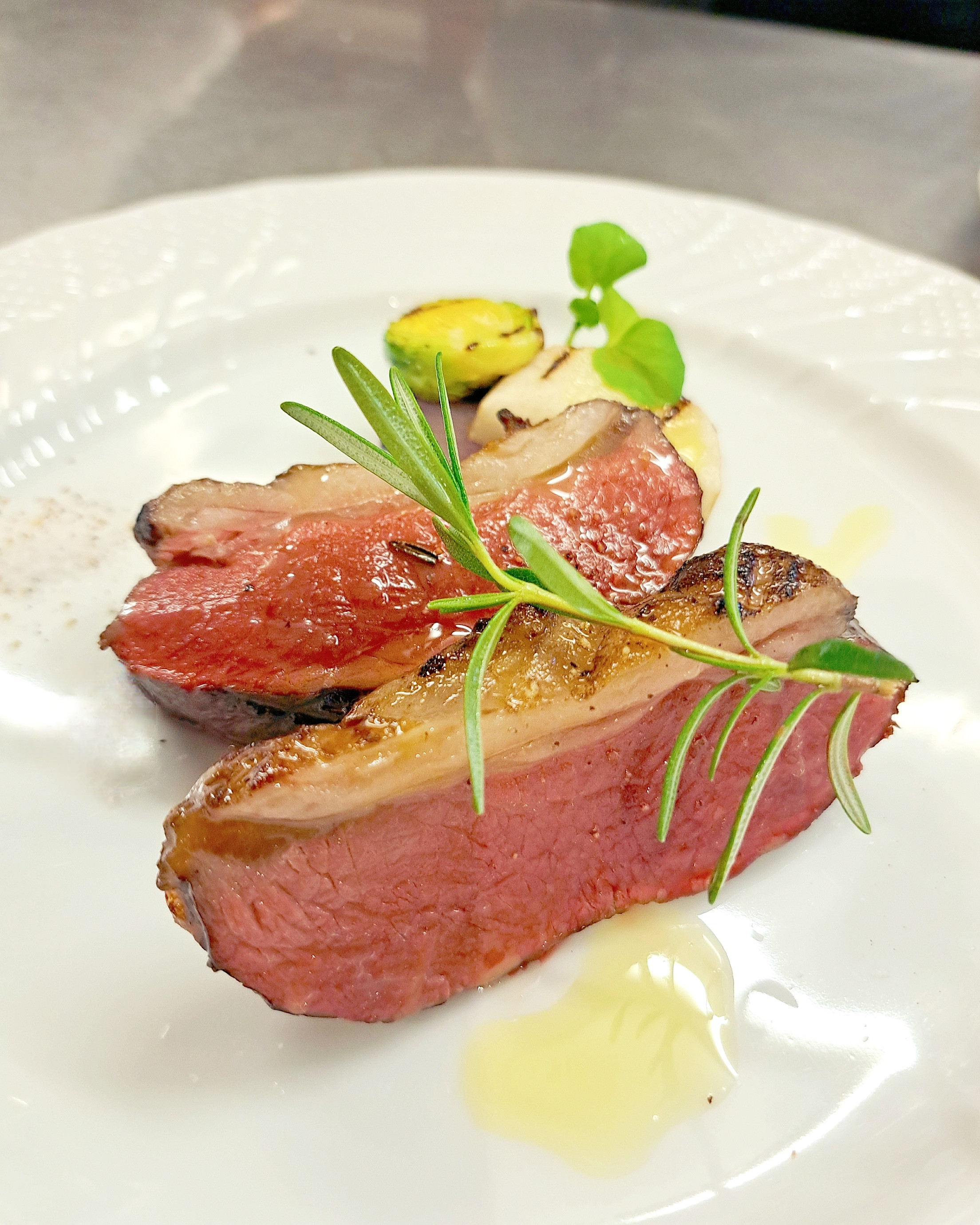 猪肉がランチにも登場♪