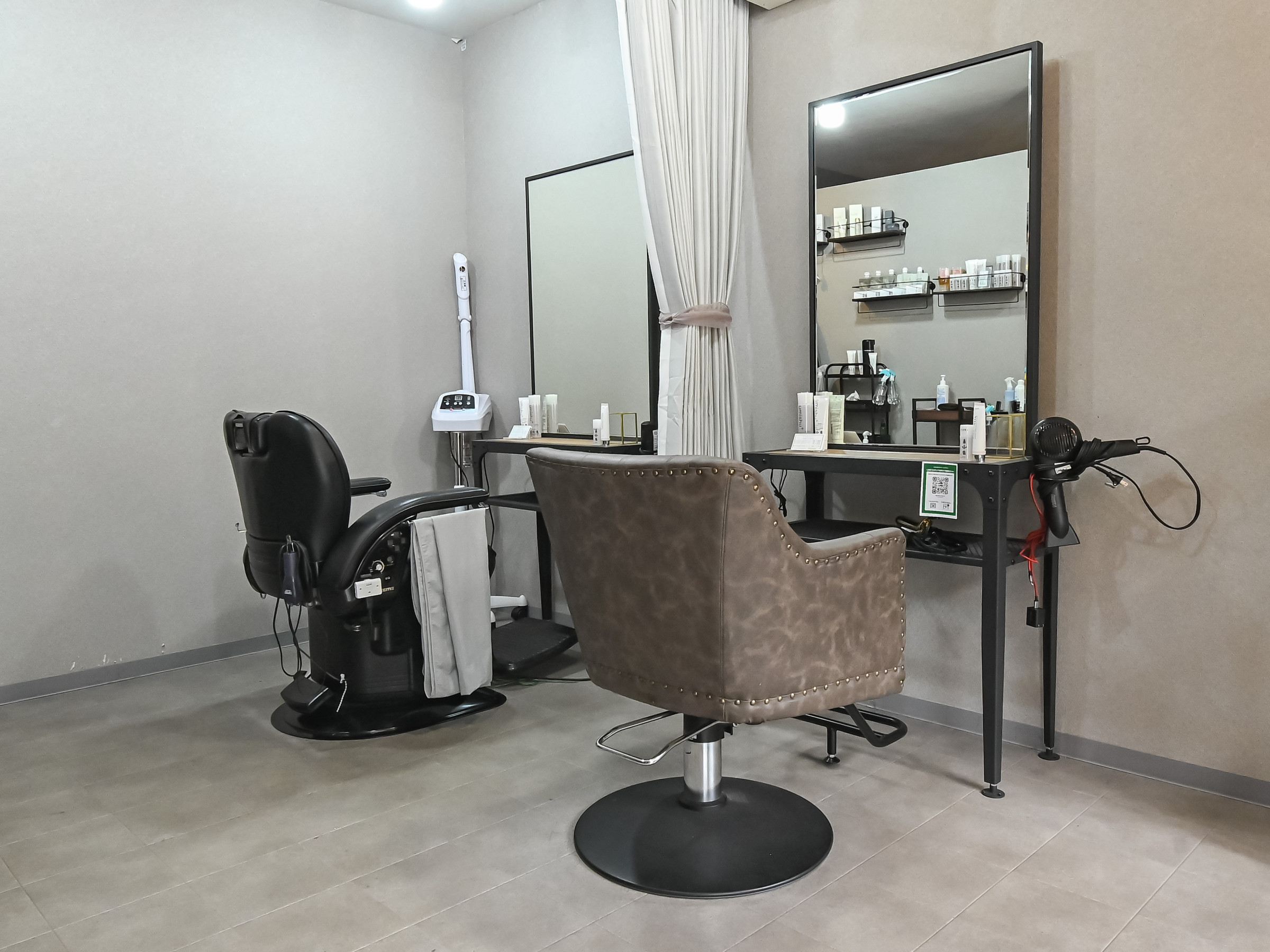 【chic.穴口店】店内