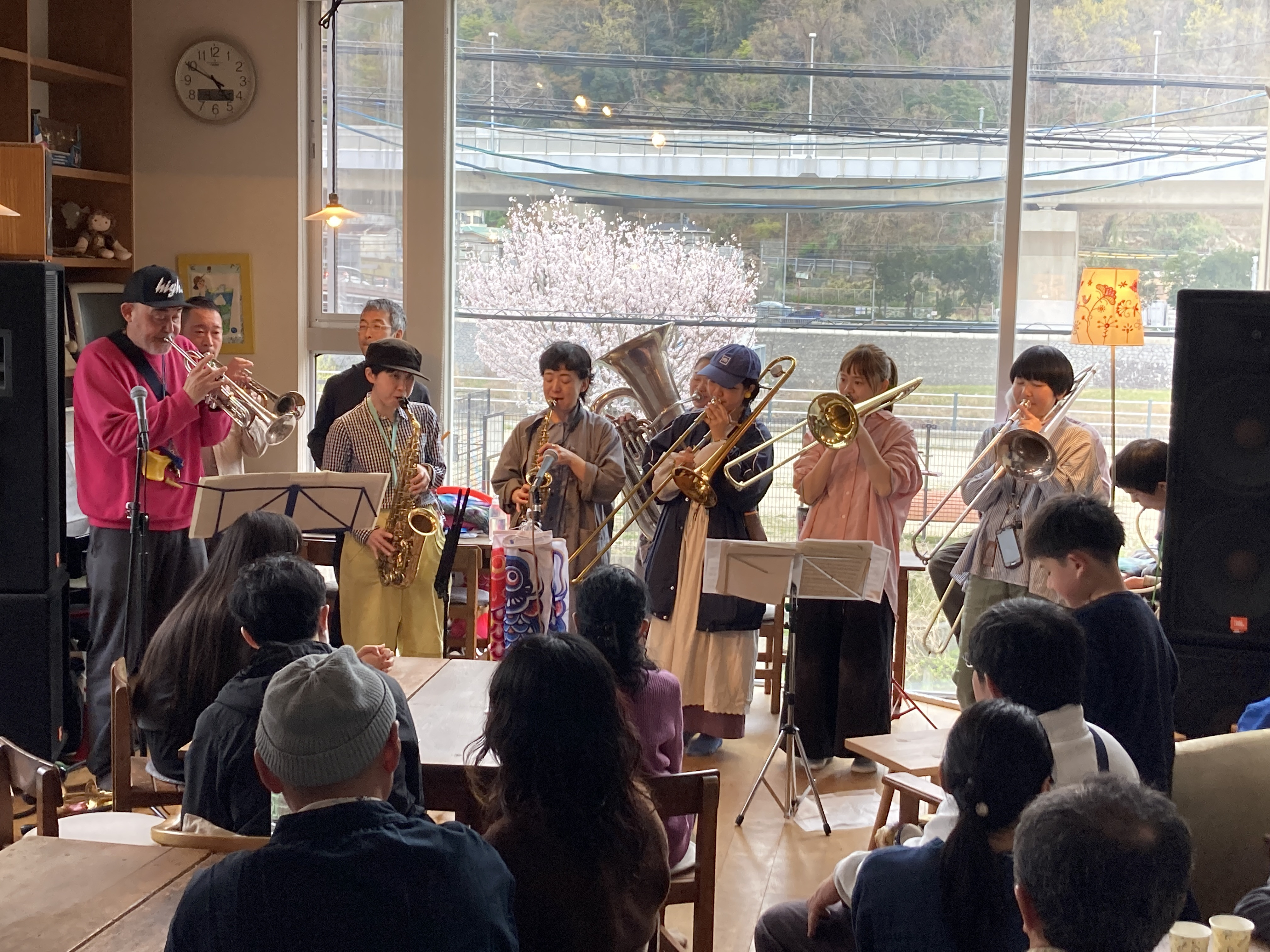 2026年4月4日(土)  三田村管打団？春だ桜だ五月山！うどんミーティング  (いや、ワンマンライブ)@うどん屋の２階　のお知らせ