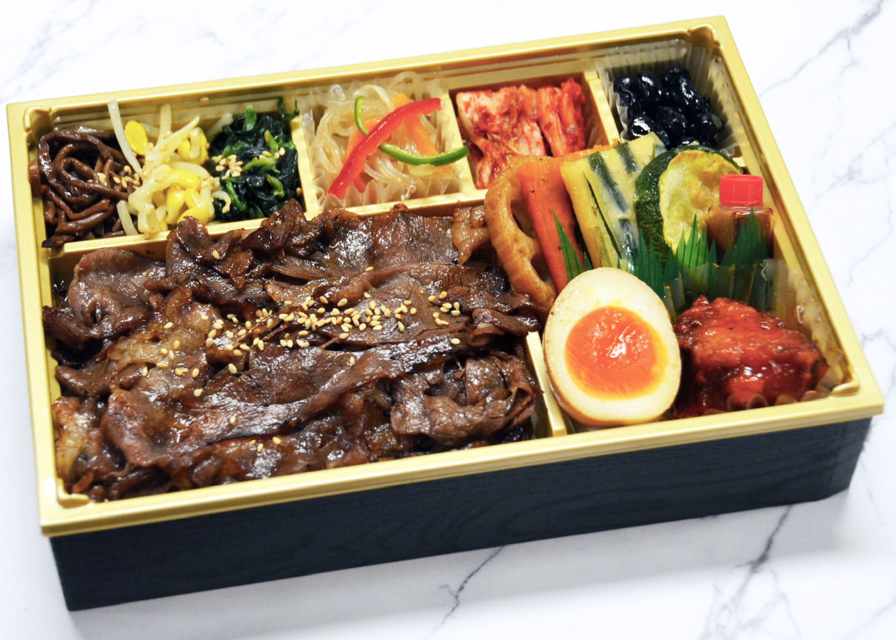 【炭火焼肉幕の内弁当】黒毛和牛ロース