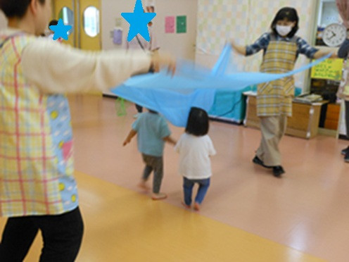 【幼児の日】ミニミニ運動会では、みんなで頑張りました！！