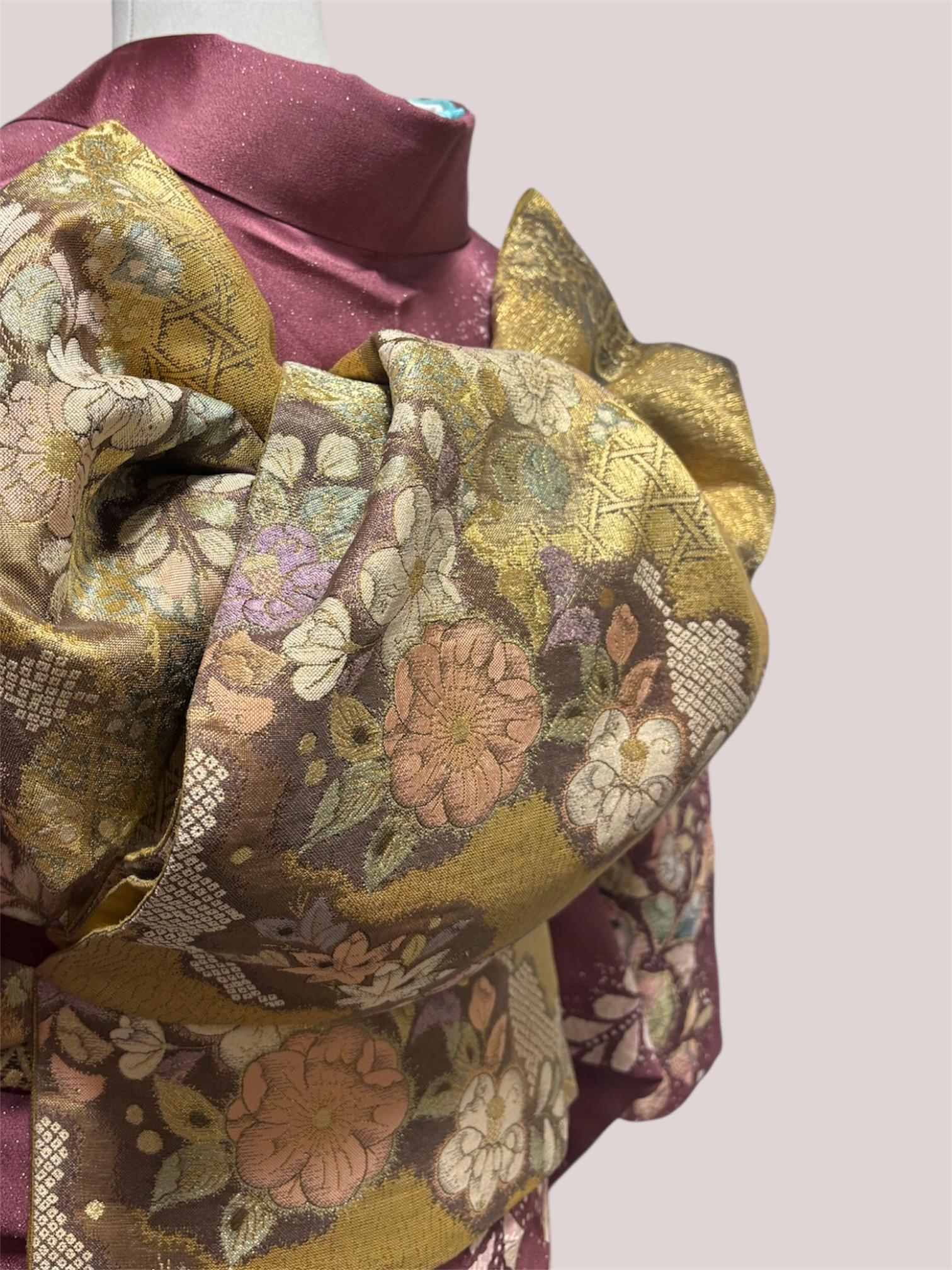 二十歳の集い（成人式）無料相談受付中です