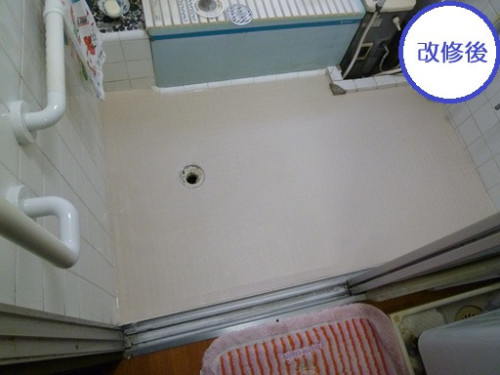 bathroom_b3.jpg