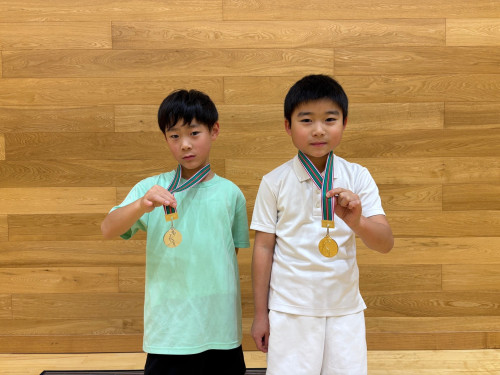 1.2年男女混合S（優勝：右）山本（準優勝：左）玉村朝向.jpg