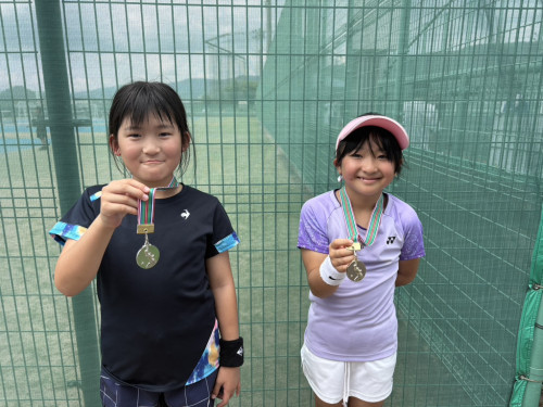 10歳女子1.2位.jpg