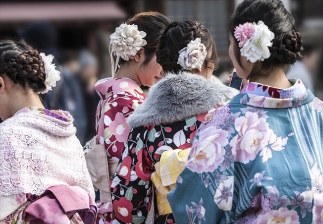 美容室を藤沢市で探している方にぴったり！【amie☆haircommunity】では着付けも承ります