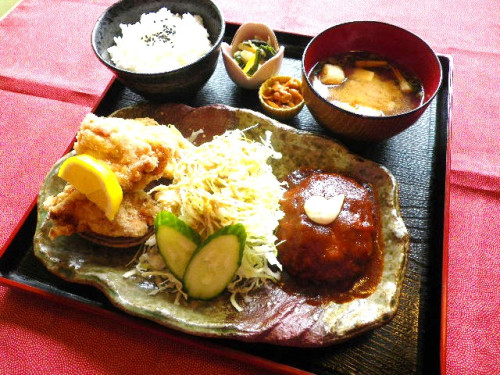 から揚げハンバーグ定食.jpg