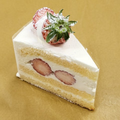朝井さんちの苺でもう一つの苺ショート