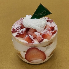 苺のカップケーキ