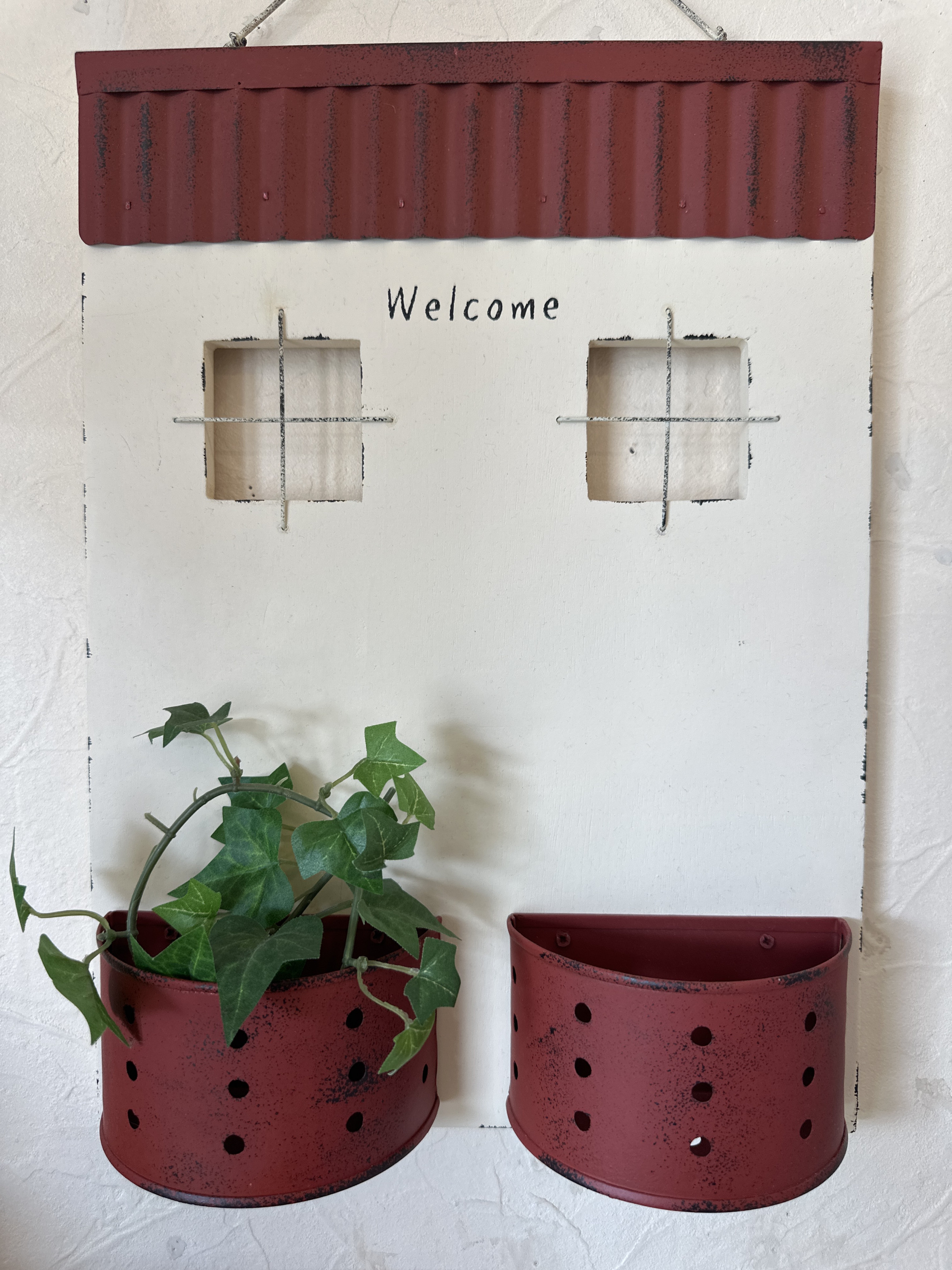 かわいい雑貨を手に取ってお買い物できます