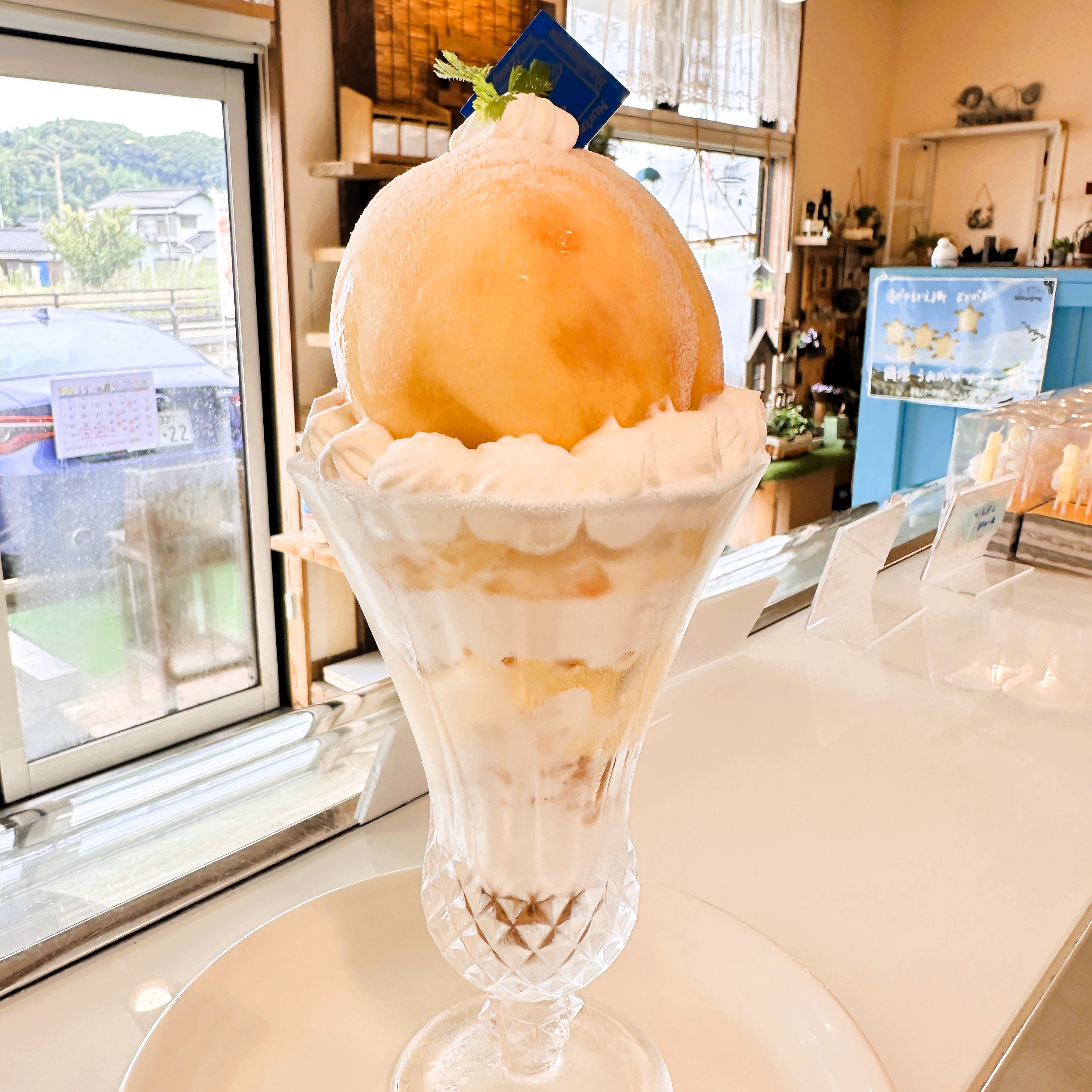 夏限定パフェ販売開始しました