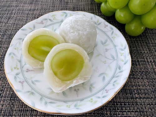 シャインマスカット大福