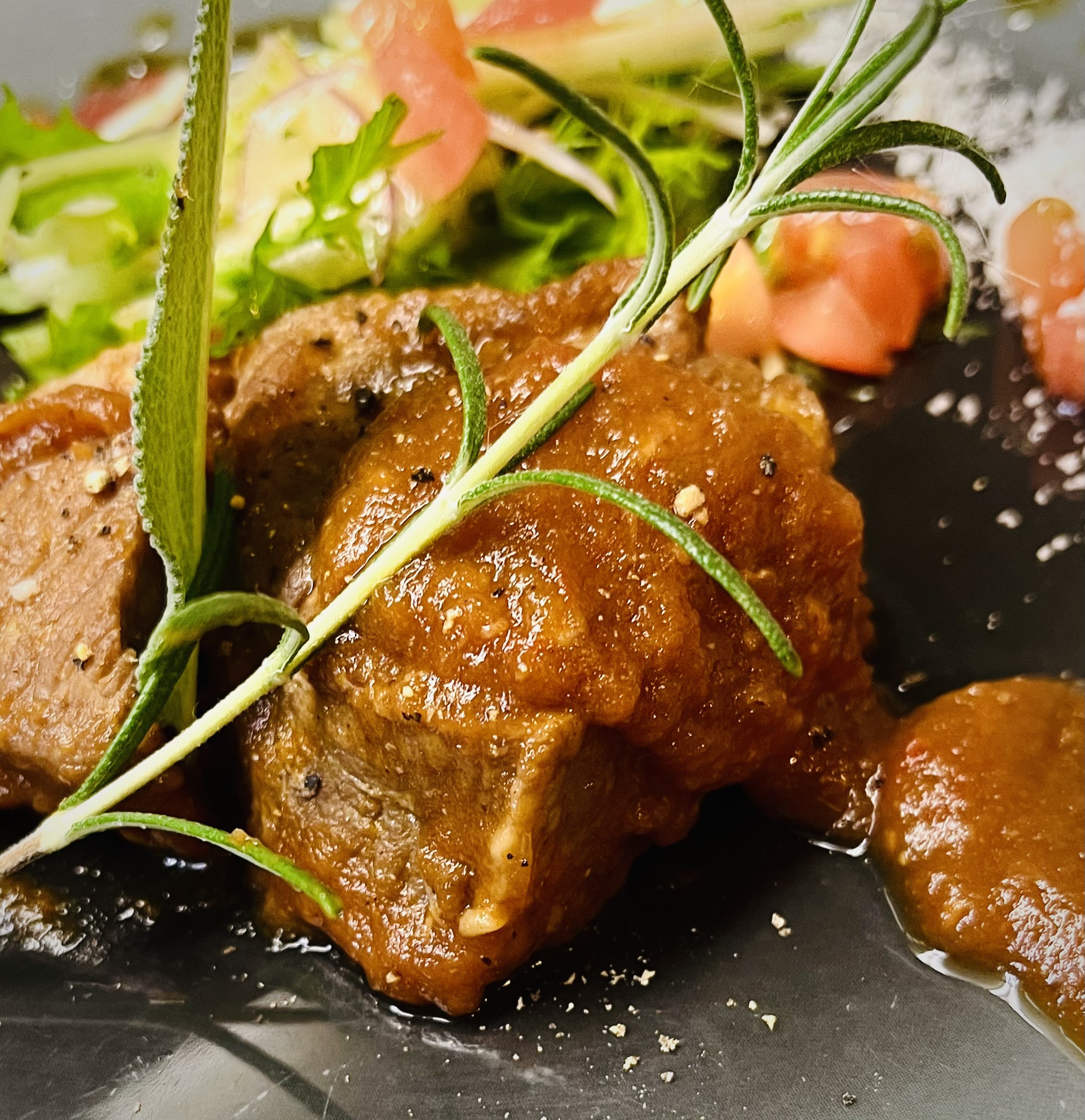 豚肩ロースのトマト煮