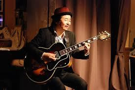明日１１/３0　Mクアトロ～７時半より畑ひろしさんとライブをしております。