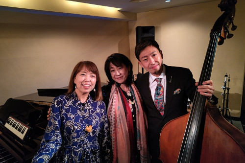 クレッセント32022.5.6.JPG