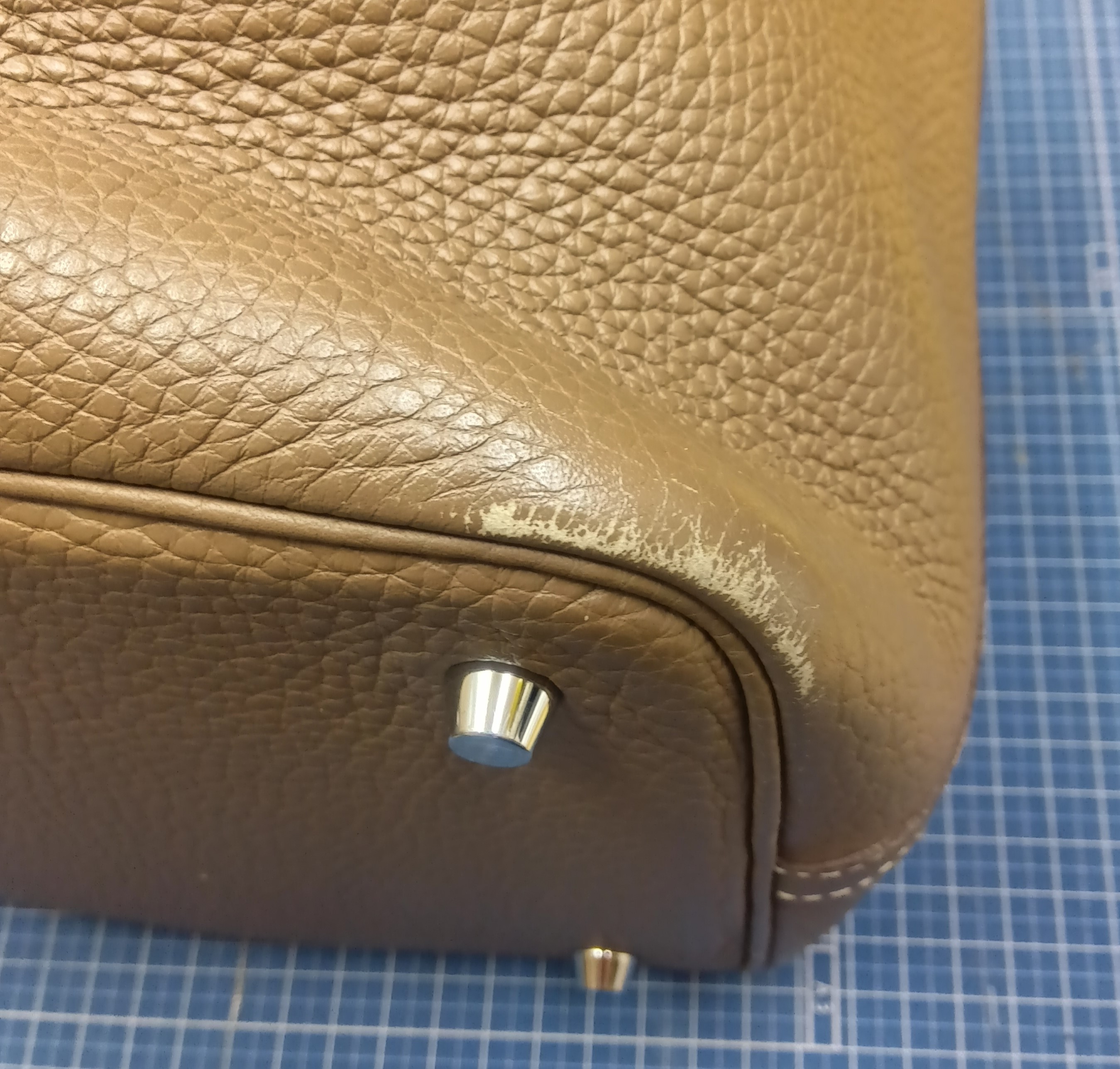 エルメス ピコタン色補修