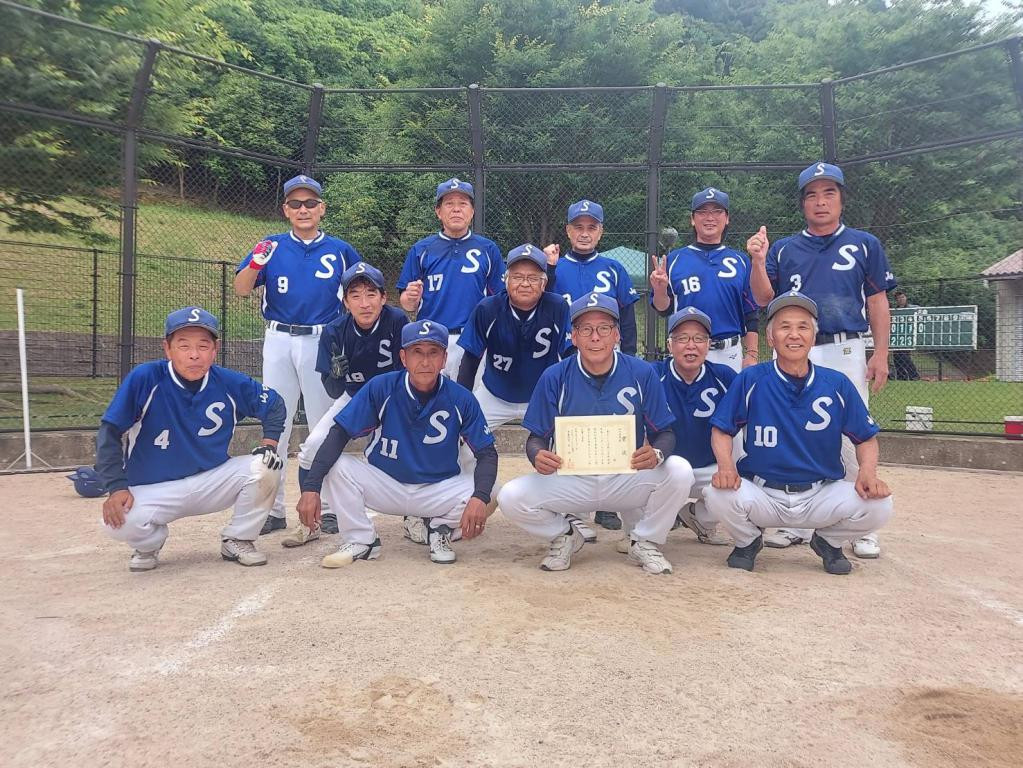 第29回西日本シニアソフトボール大会 山口県予選会代表の周防スターズのみなさん（R7.06.22　萩市）