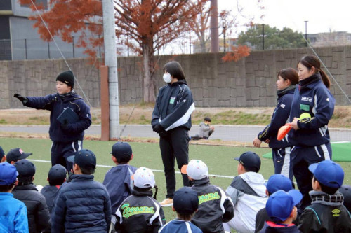 LINE_ALBUM_2025.12.13 ソフトボール教室_251214_31.jpg