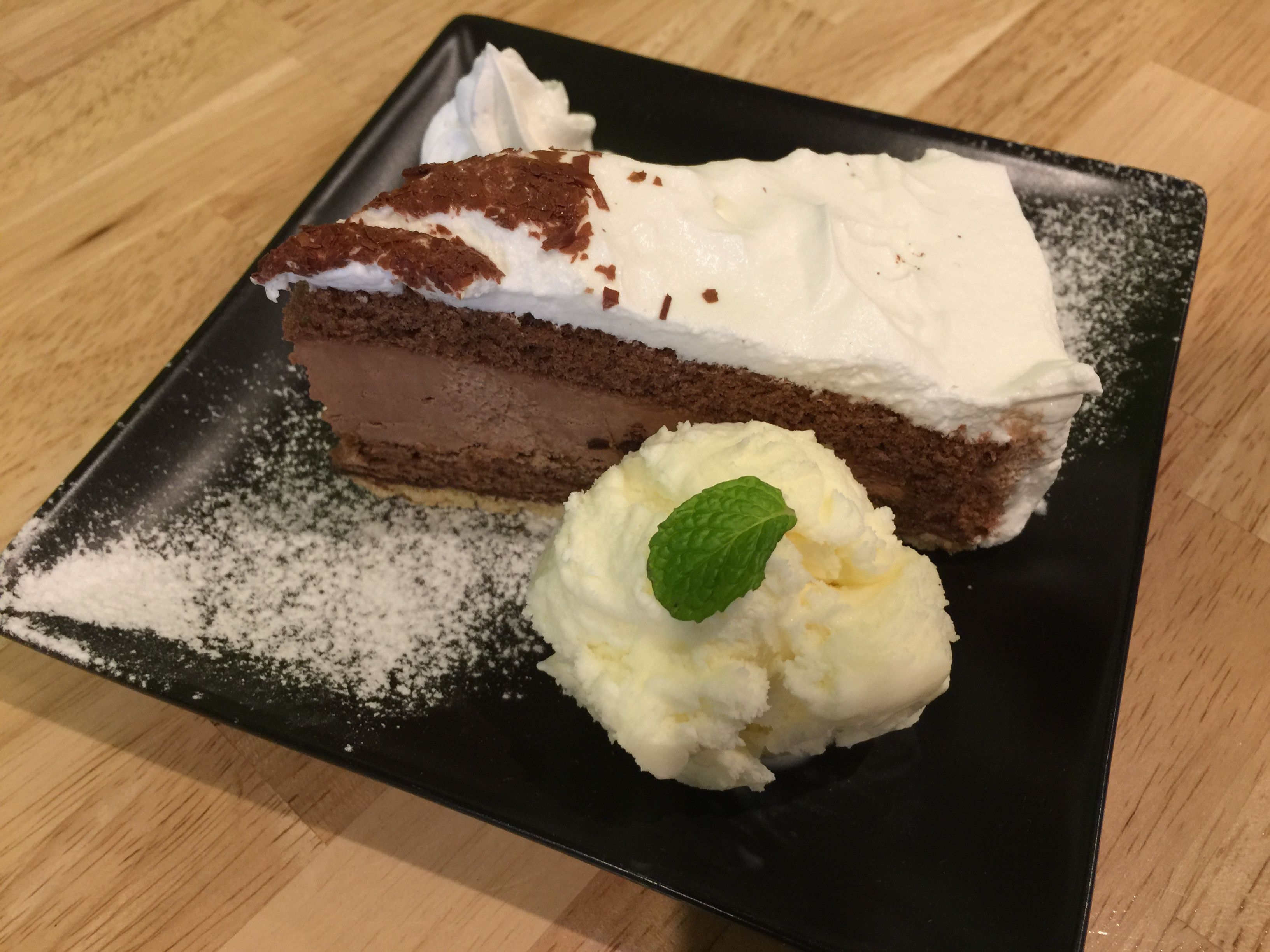 チョコレートムースケーキ.JPG