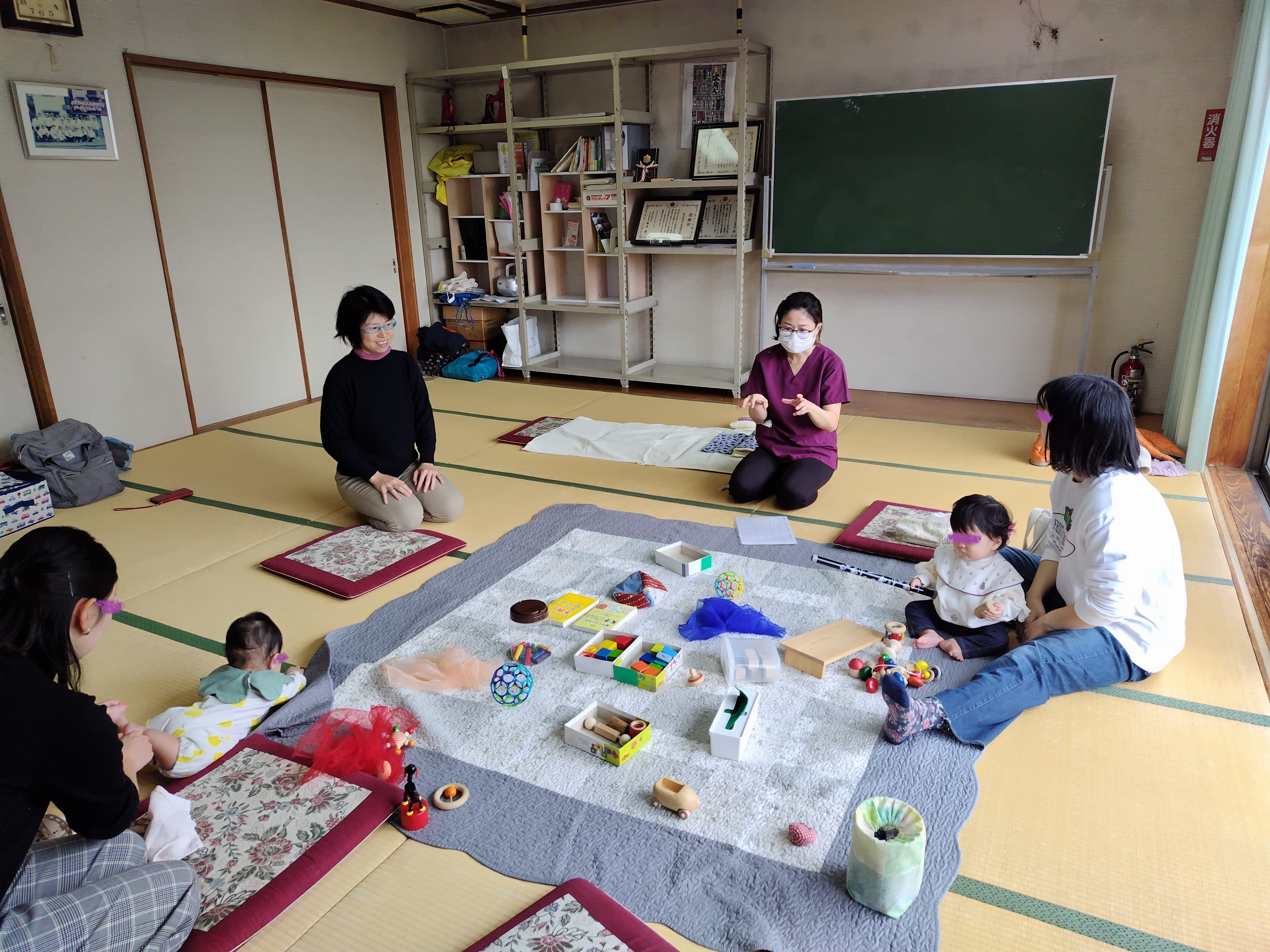 11月21日　「かたかたことこと風のへや」おしゃべり会にお邪魔しました