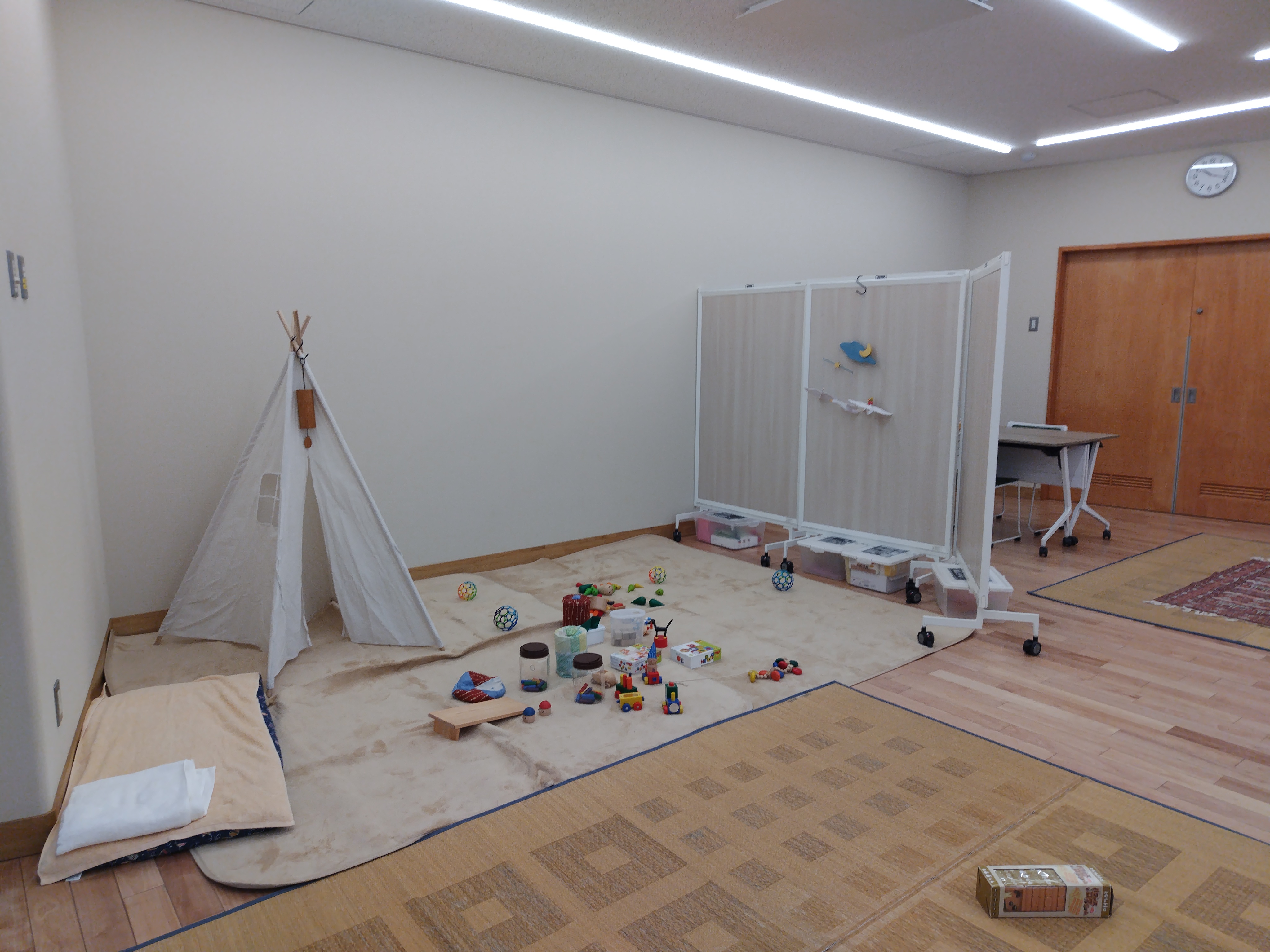 出張「かたかたことこと風のへや」矢川の子がも食堂にお邪魔しました。