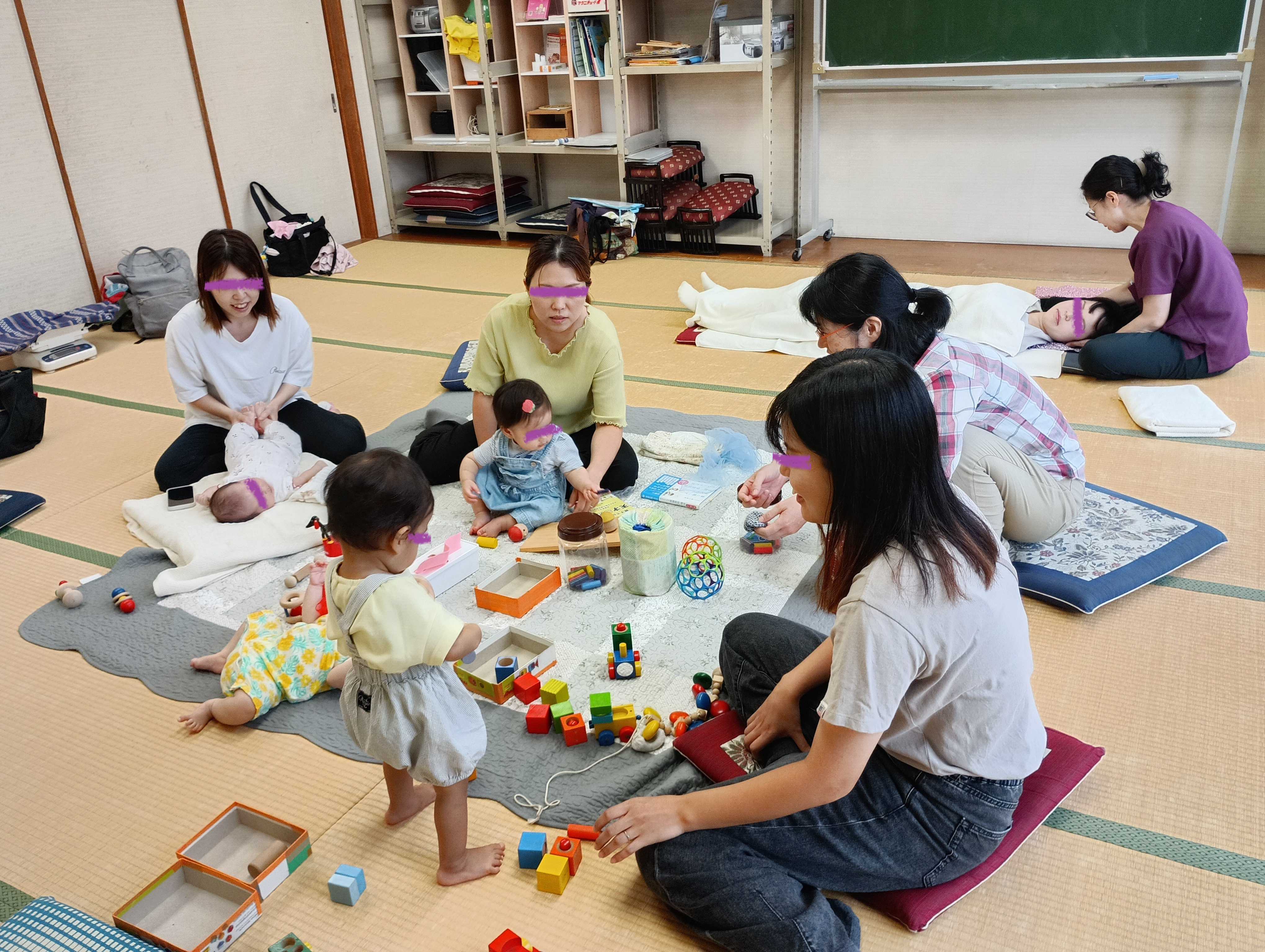 出張「かたかたことこと風のへや」おしゃべり会にお邪魔しました。
