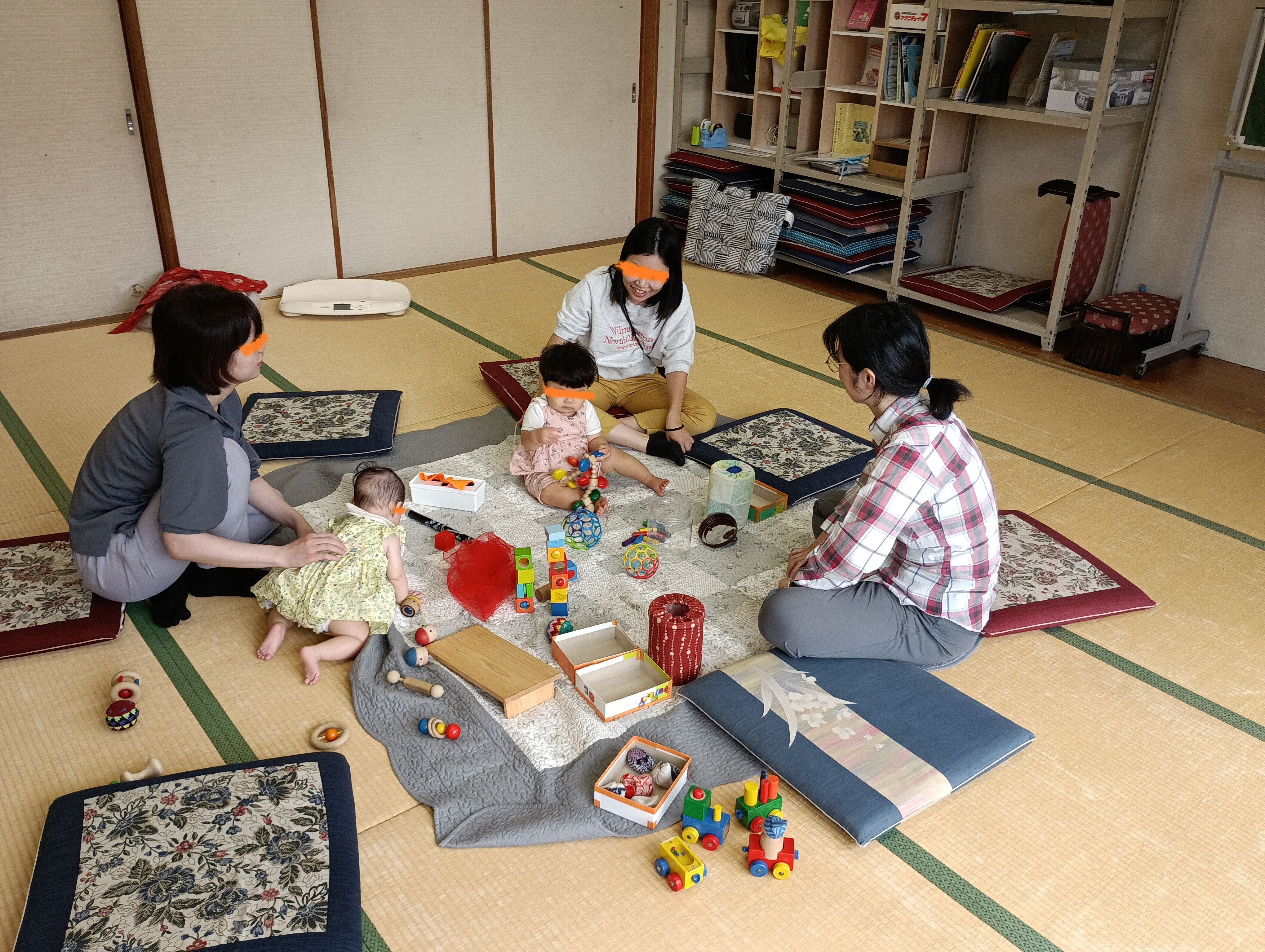10月15日　出張「かたかたことこと風のへや」おしゃべり会にお邪魔しました。