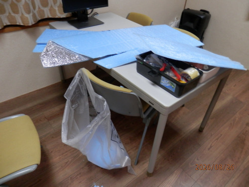 玄関ガラス　防眩フィルム処理！！