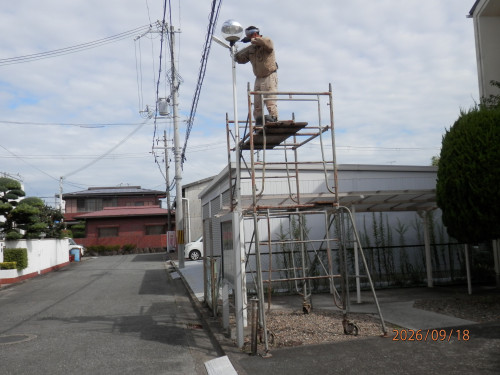 街灯（水銀灯）の撤去工事！！