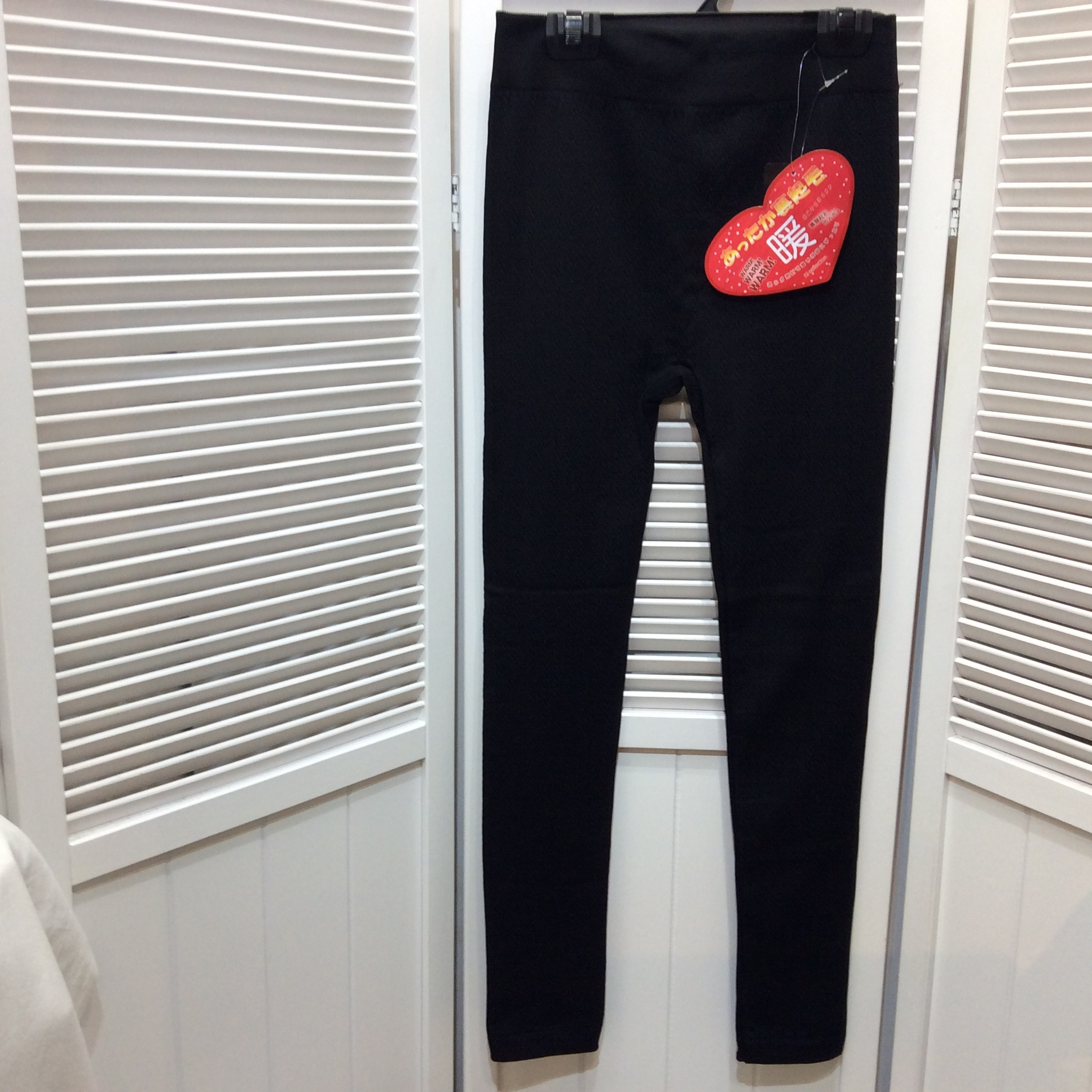 新品 あったか裏起毛レギンス  M〜L  ブラック柄