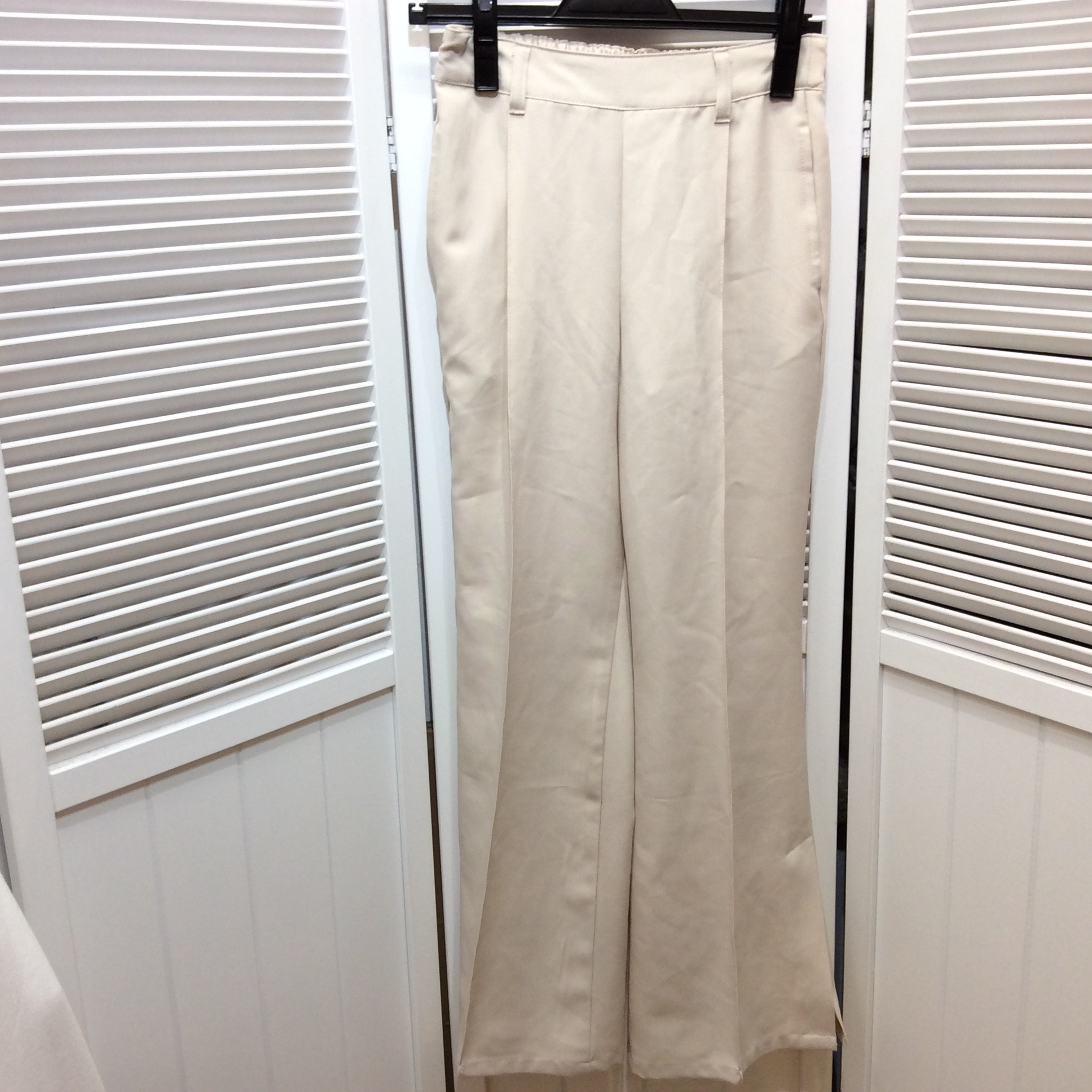 未使用 しまむら パンツ M  アイボリー