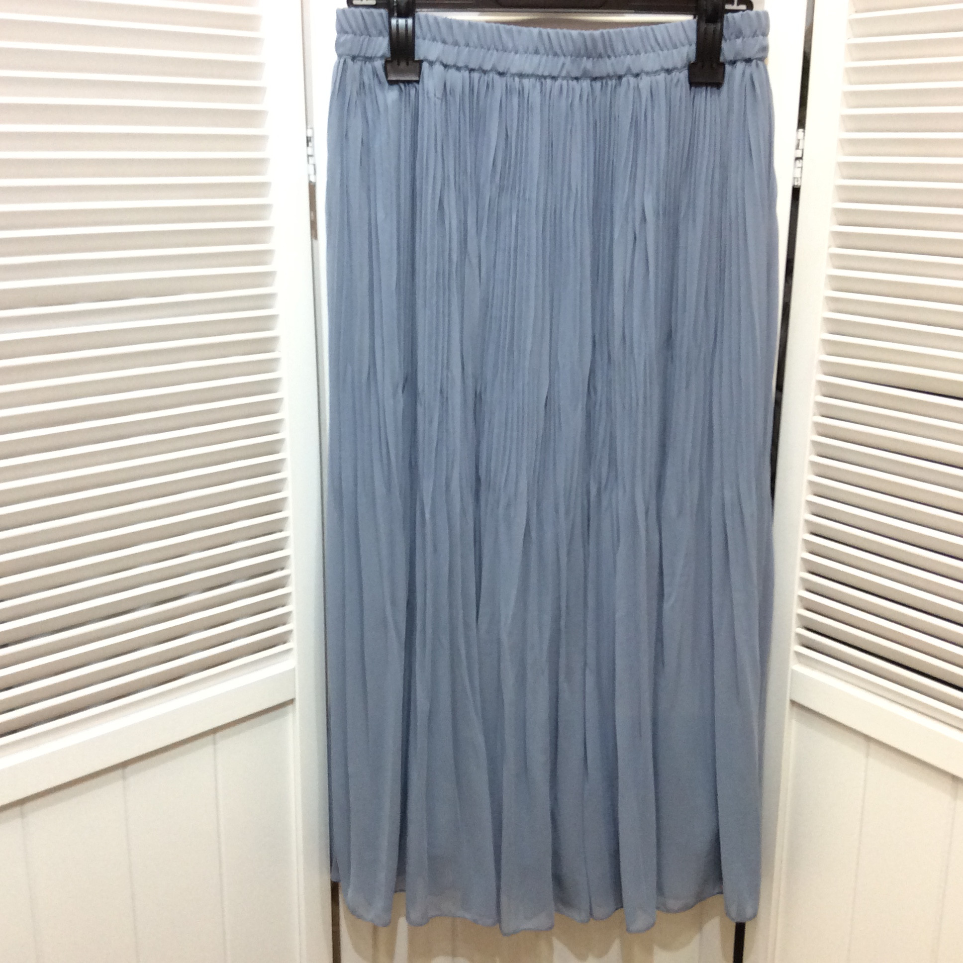 未使用 ロングスカート  M  ブループリーツ