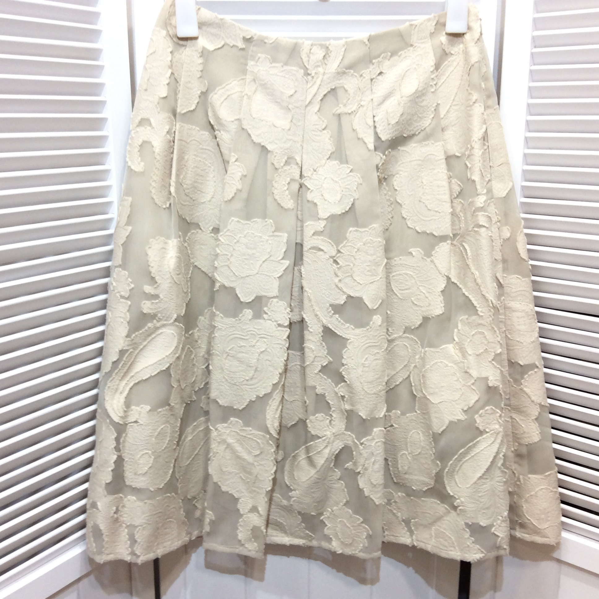 未使用 SCAPA スキャパ  スカート 38  アイボリー／シフォンデザイン