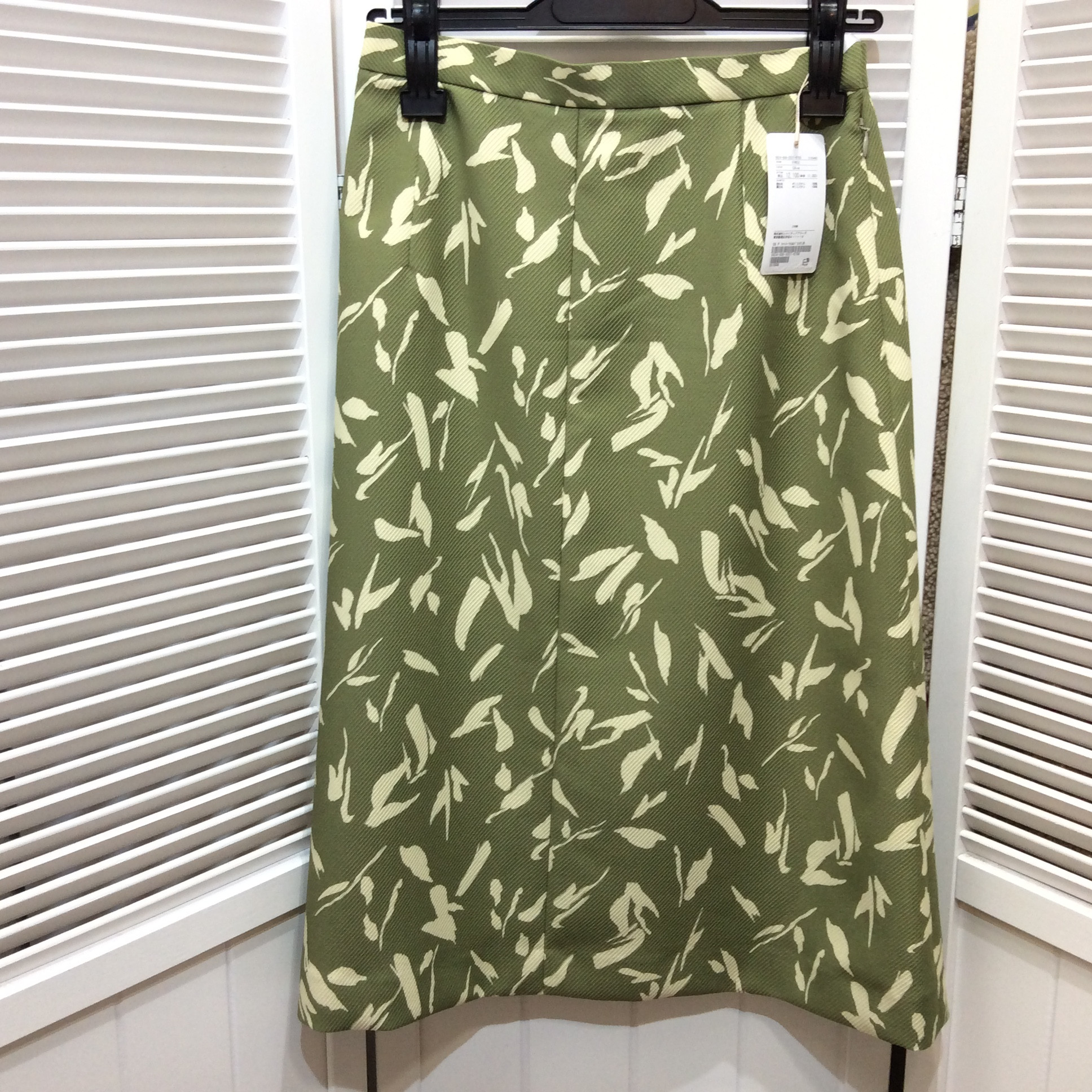 未使用 ユナイテッドアローズ スカート フリーサイズ  オリーブ柄