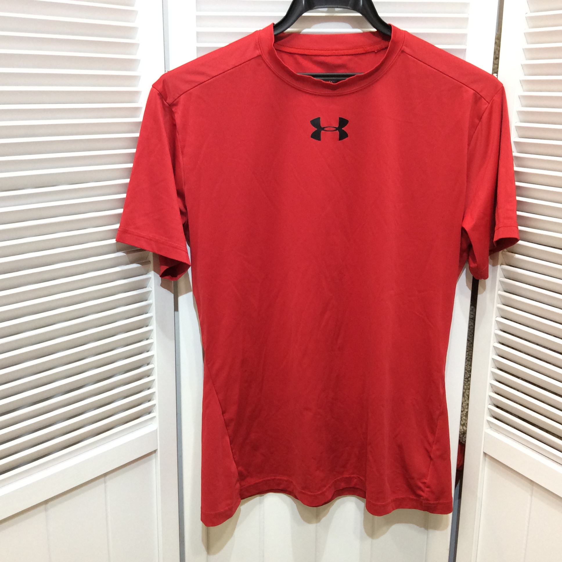 アンダーアーマー Tシャツ  メンズ M  レッド