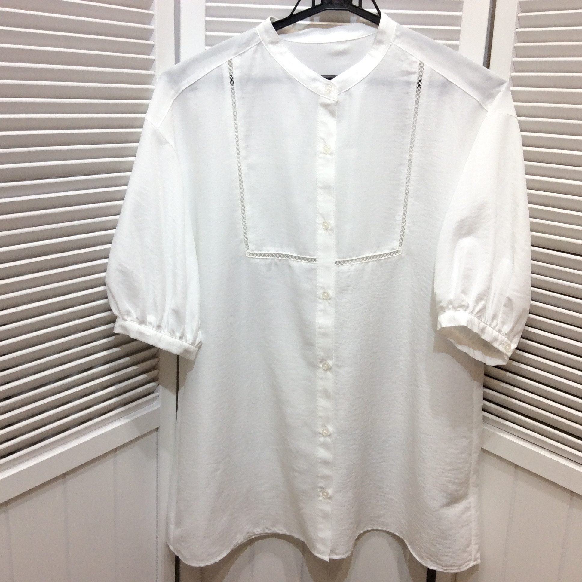 未使用 GU 半袖ブラウス  ゆったり M  ホワイト