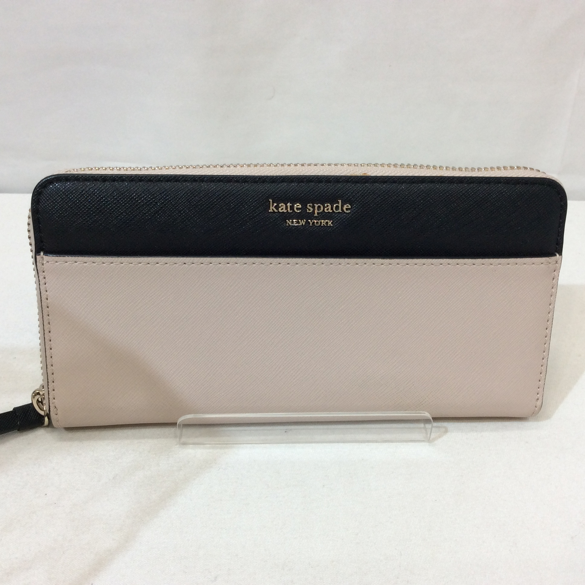 kate spade new york ケイトスペード ニューヨーク ラウンド式長財布 ベージュ系×ブラック