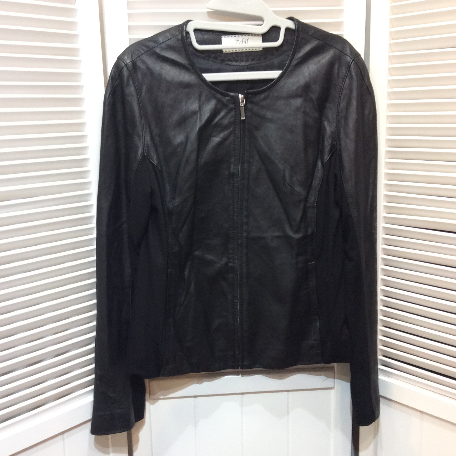 ノーカラーラムレザージャケット  13号 ブラック