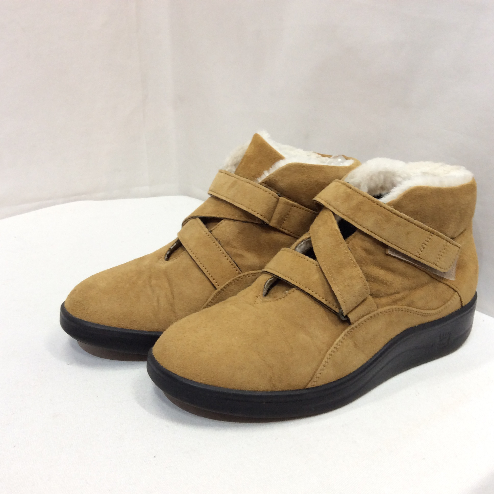 日本製 スエードシューズ  23.0 ベージュ