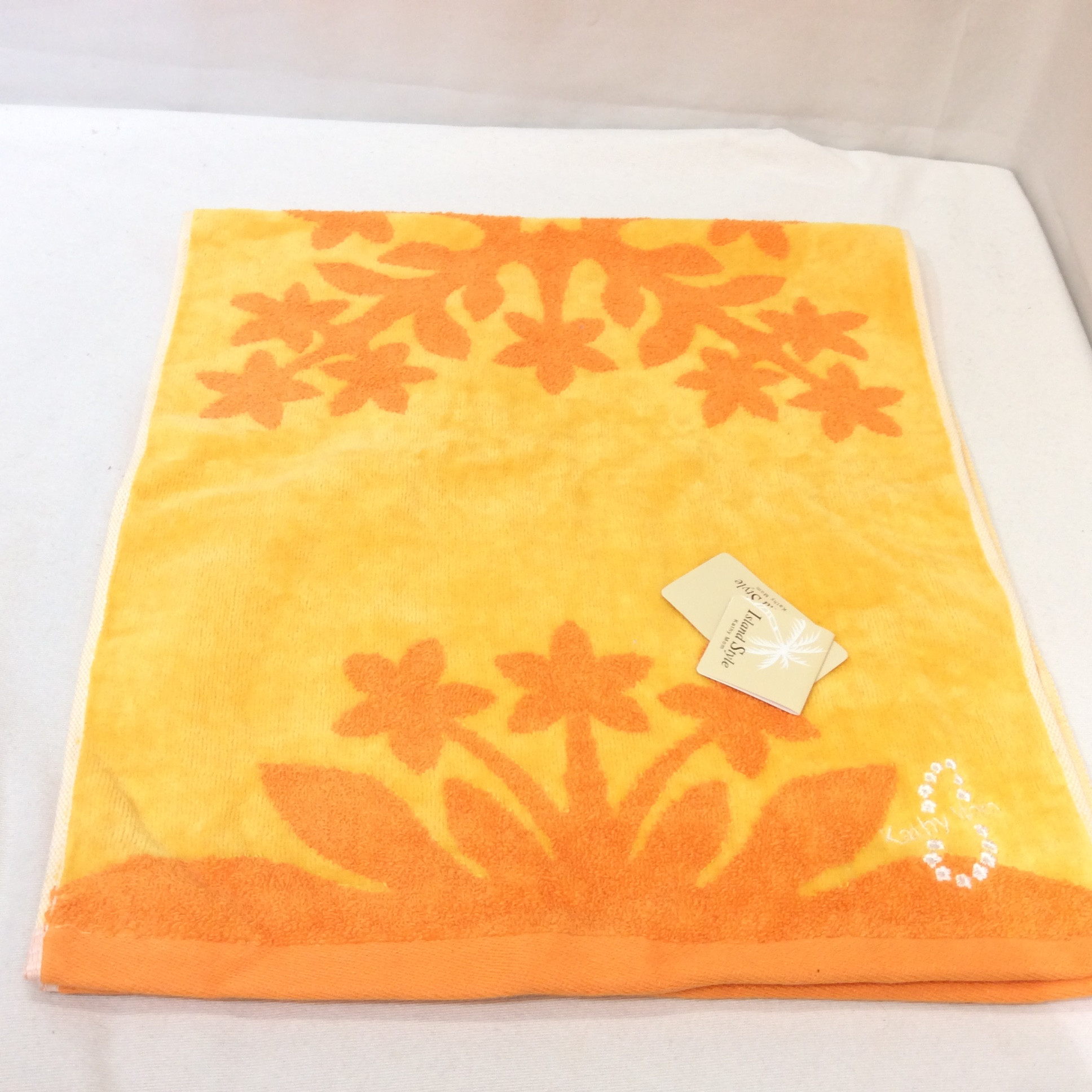 未使用 キャッシーマム／QVC フェイスタオル イエロー／オレンジ