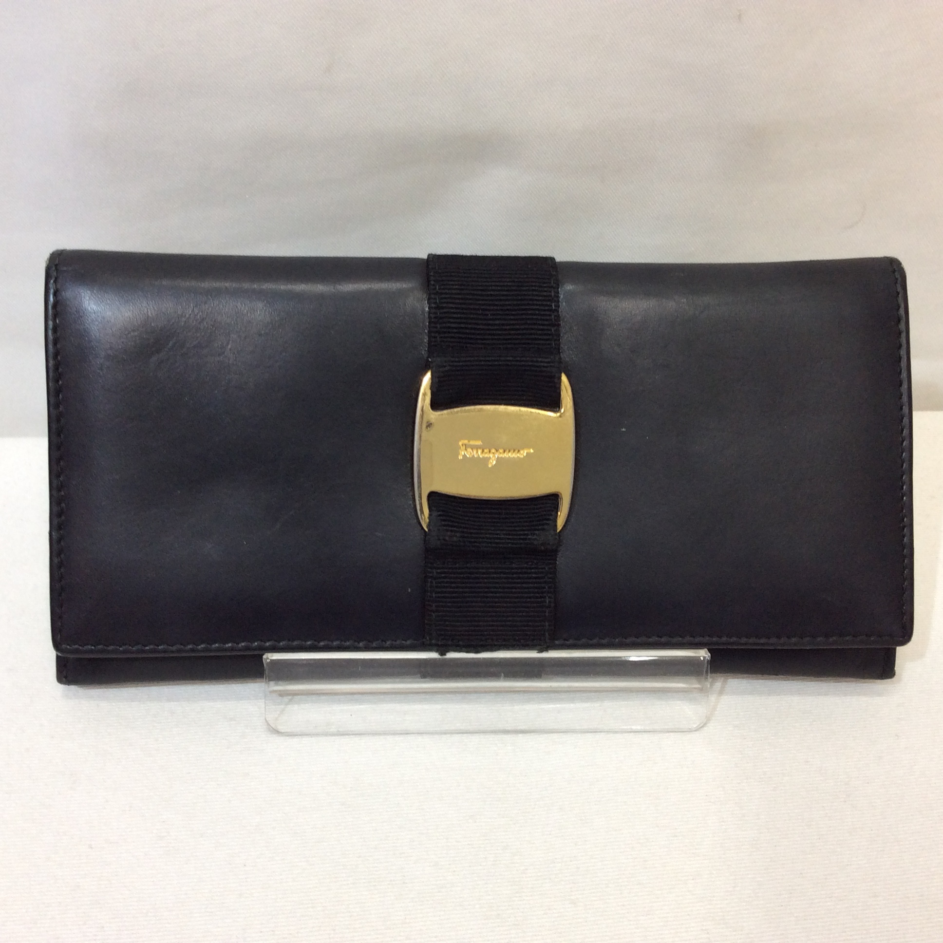 フェラガモ レザー長財布 ブラック