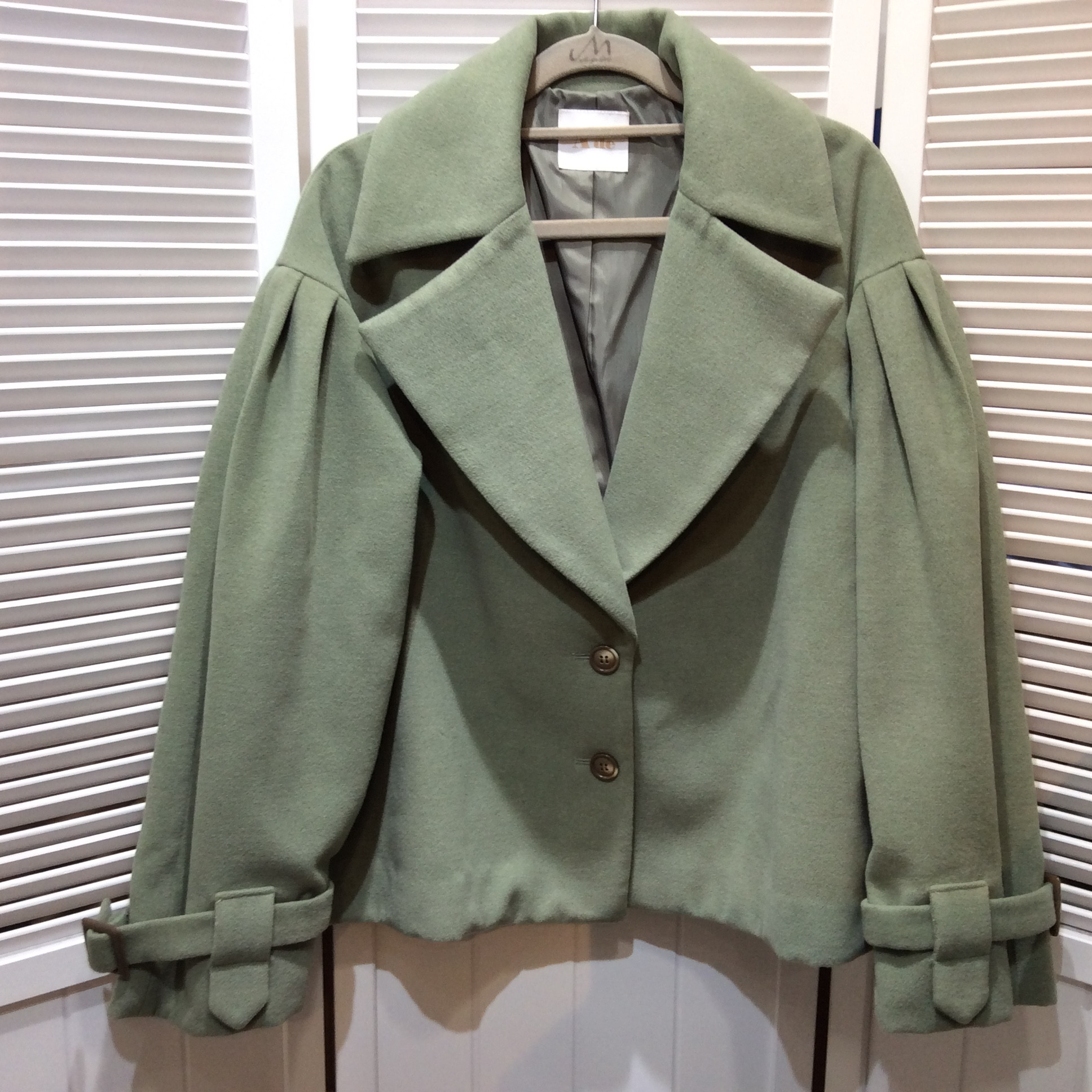 イトキン ショートコート M グリーン