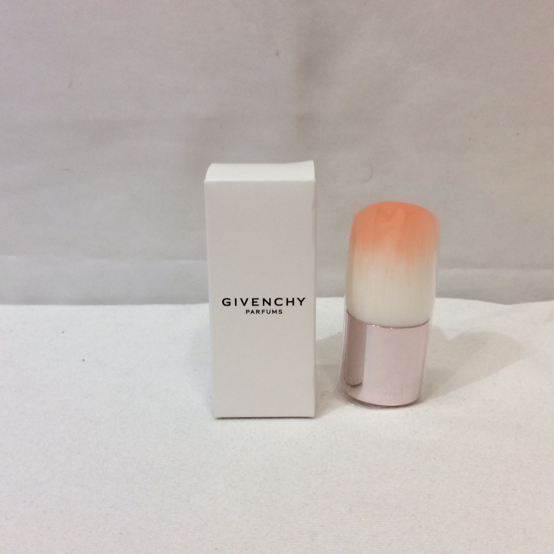 未使用 ジバンシーコスメ  カブキブラシ 非売品