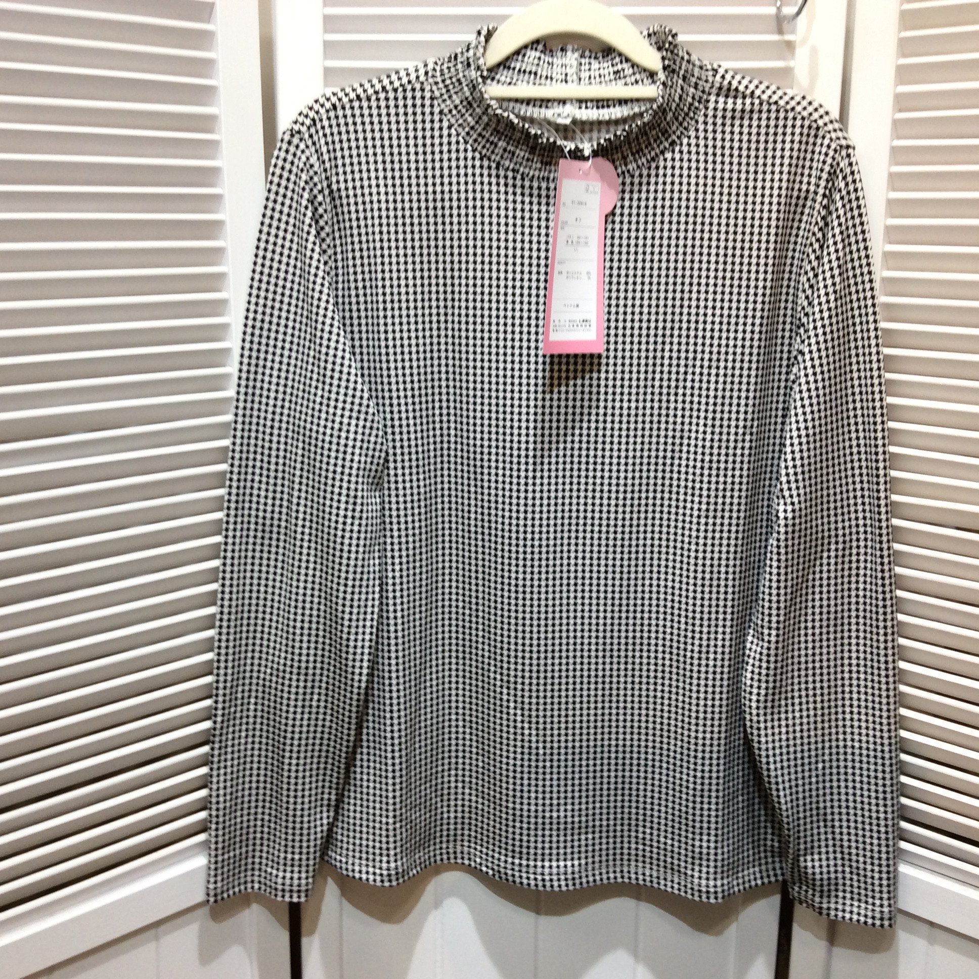 未使用 しまむら 美スタイル ハイネックカットソー LL 千鳥格子