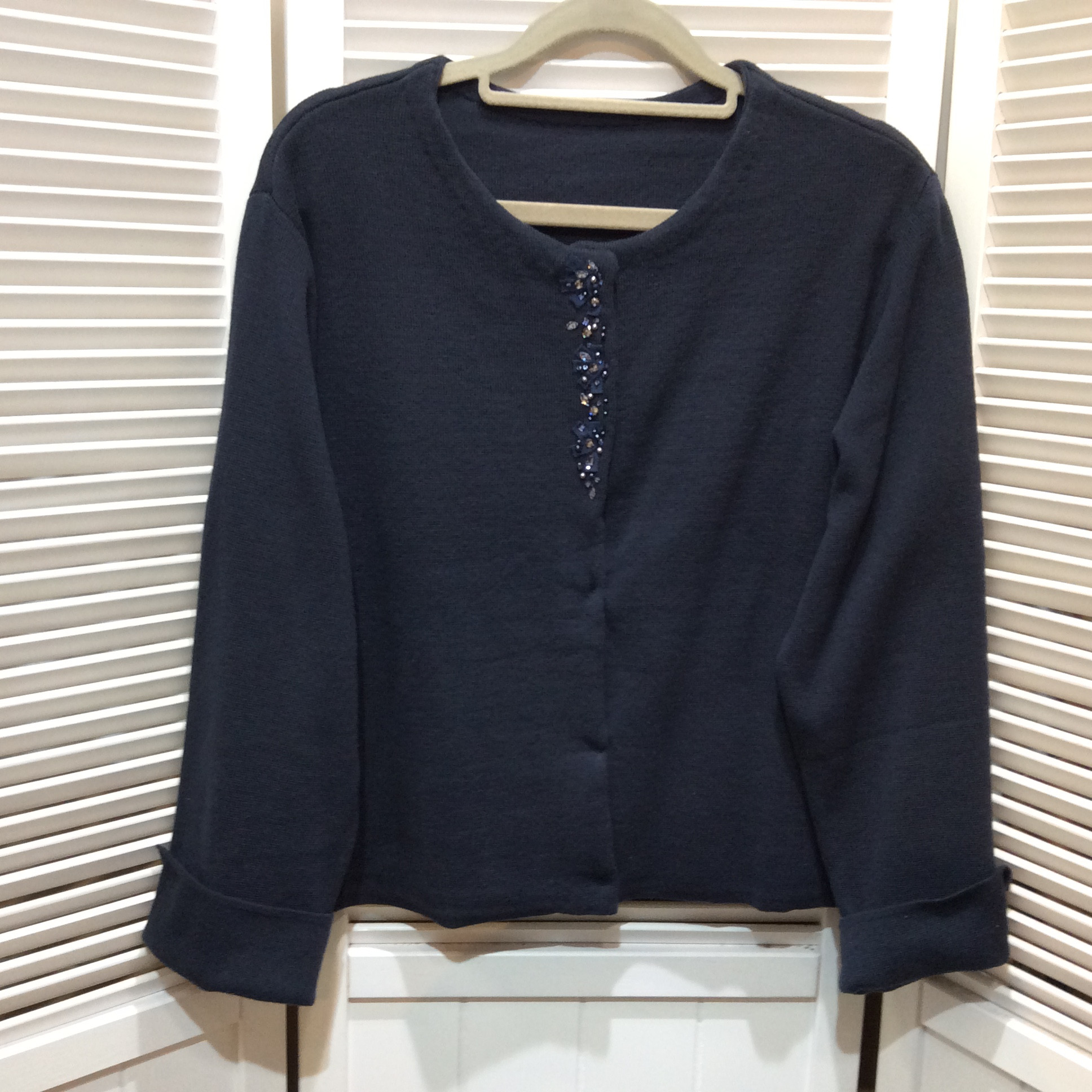 ニットカーディガン 4L  ネイビー／ビーズ付きデザイン